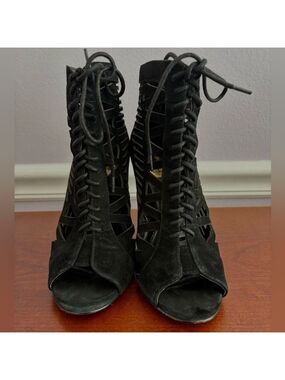 Crown Vintage Black Cage Heels – Size 7 | Edgy Cut-Out Stiletto Style